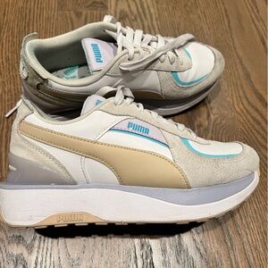 Puma Rider Sneakers, used great condition